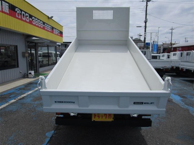Isuzu Elf 6