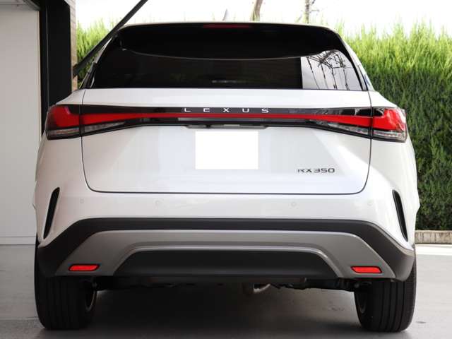 Lexus RX 7