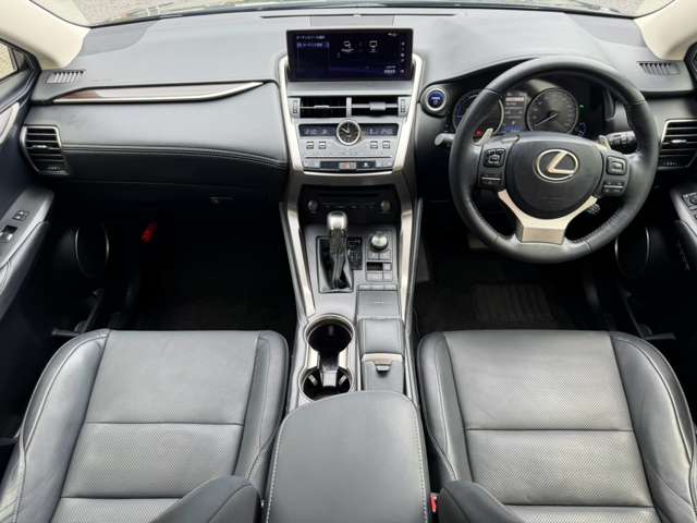 Lexus NX 2
