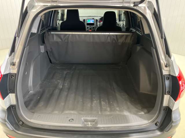 Nissan NV150 AD 11