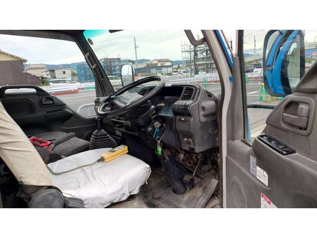 Isuzu Elf 5