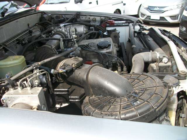 Toyota Hilux 12
