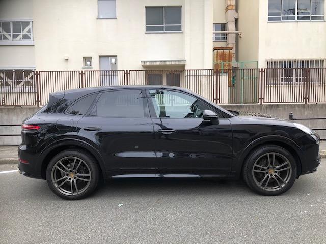 Porsche Cayenne 4