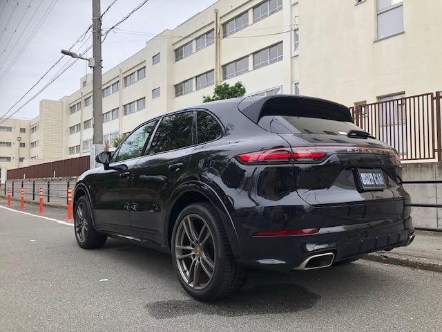 Porsche Cayenne 9