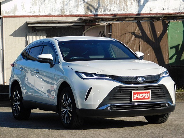 Toyota Harrier 3
