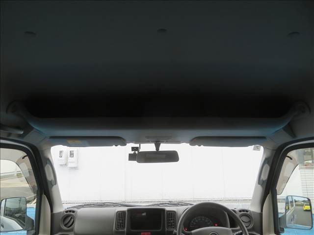 Nissan NV100 Clipper 7