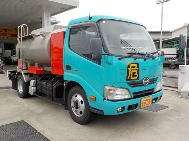 Hino Dutro 7