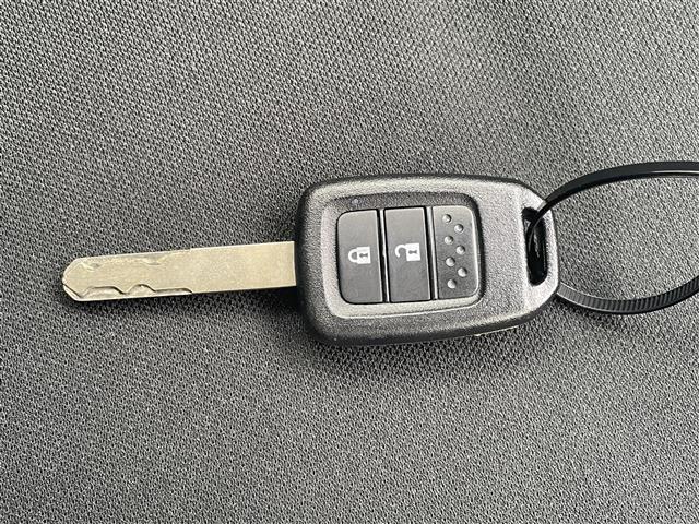 Honda N-VAN 8