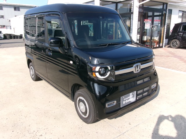 Honda N-VAN 9