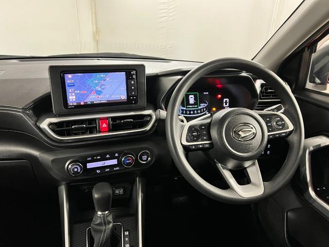 Daihatsu Rocky 5