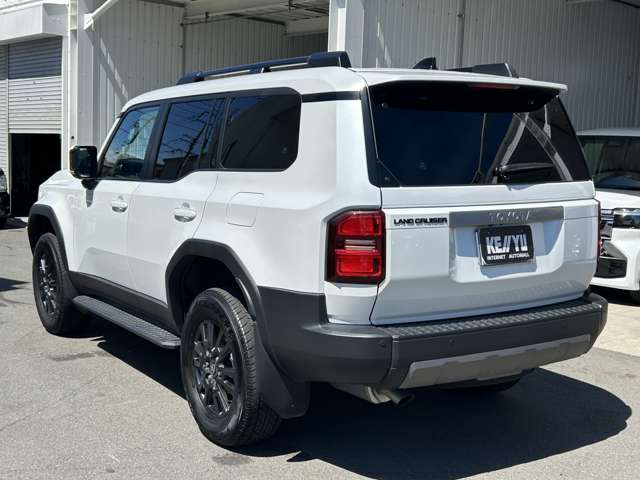 Toyota Land Cruiser 250 11
