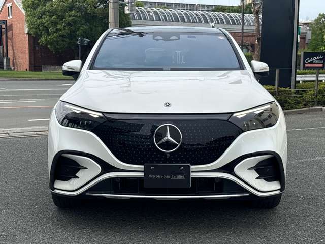 Mercedes-Benz EQE SUV 12