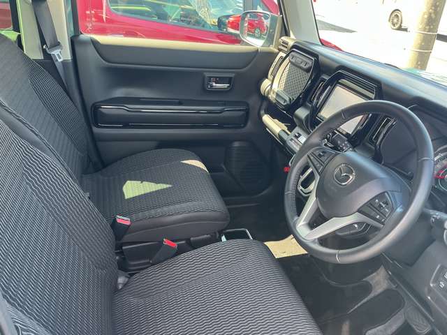 Mazda Flair Crossover 8