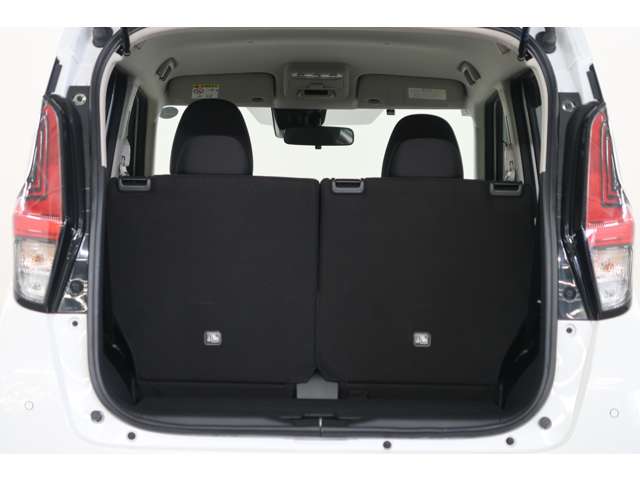 Mitsubishi eK X 11