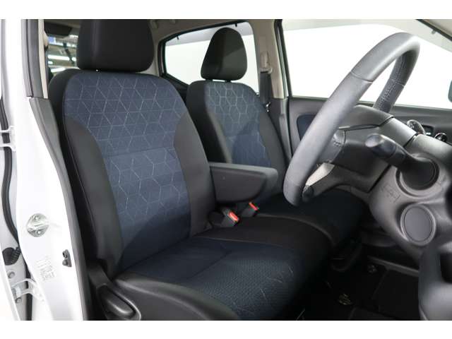 Mitsubishi eK X 8