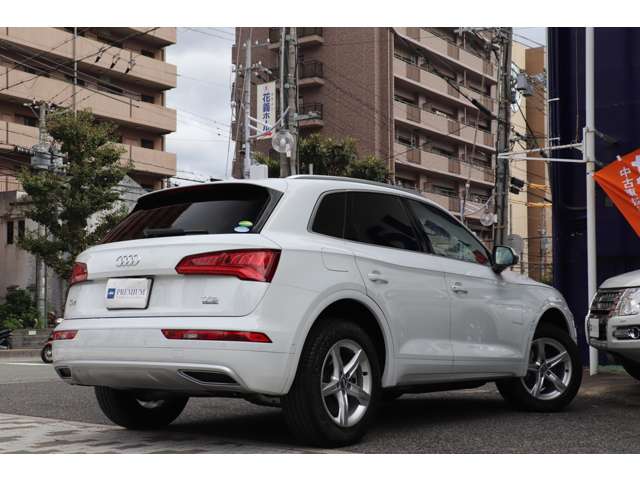 Audi Q5 6