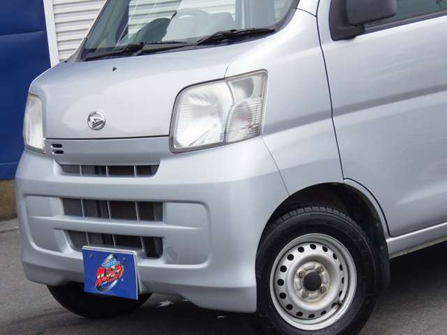 Daihatsu Hijet Cargo 7