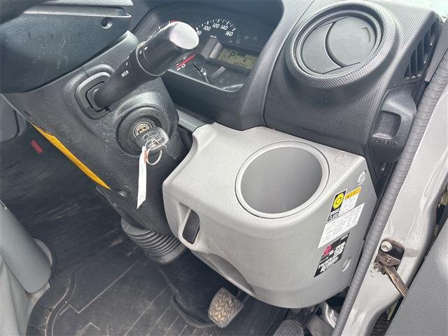 Toyota Toyoace 12