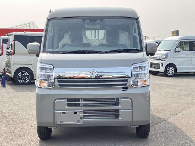 Suzuki Every 7