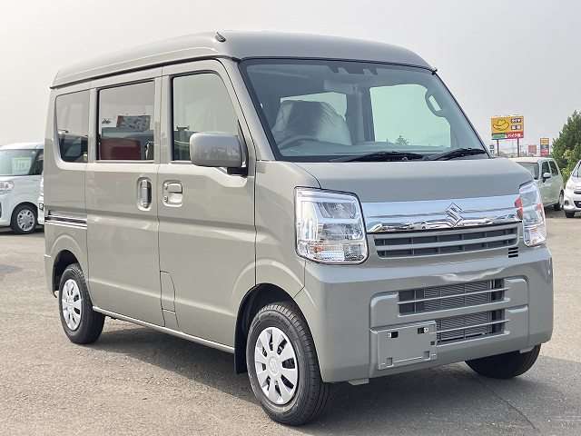 Suzuki Every 9