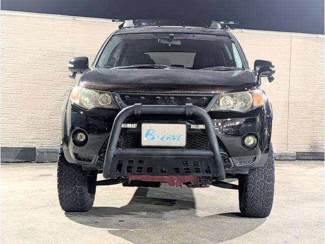 Mitsubishi Outlander 3
