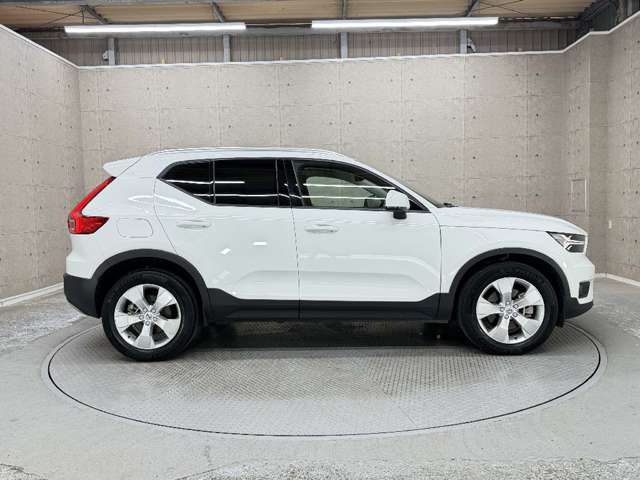 Volvo XC40 12