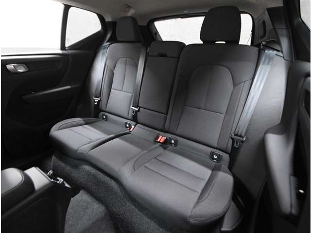 Volvo XC40 9