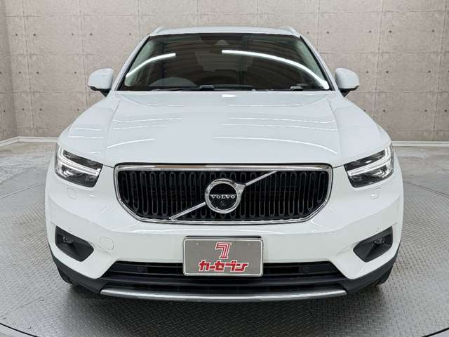 Volvo XC40 10