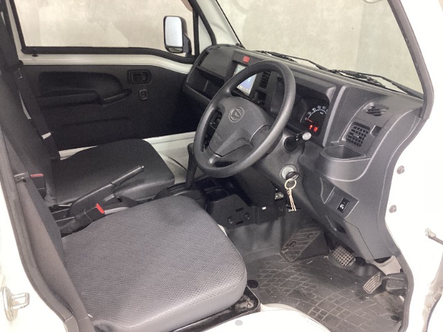 Daihatsu Hijet Truck 8