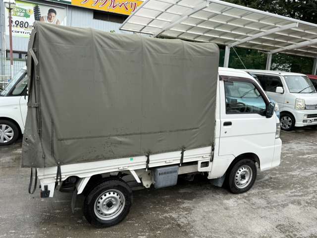 Daihatsu Hijet Truck 12