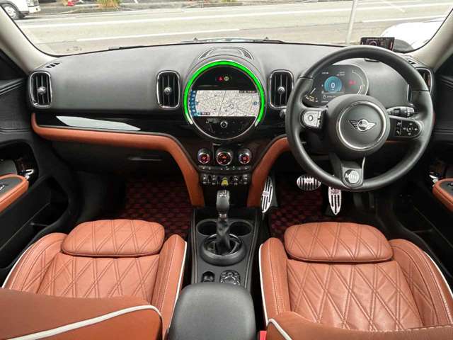 MINI Crossover 6