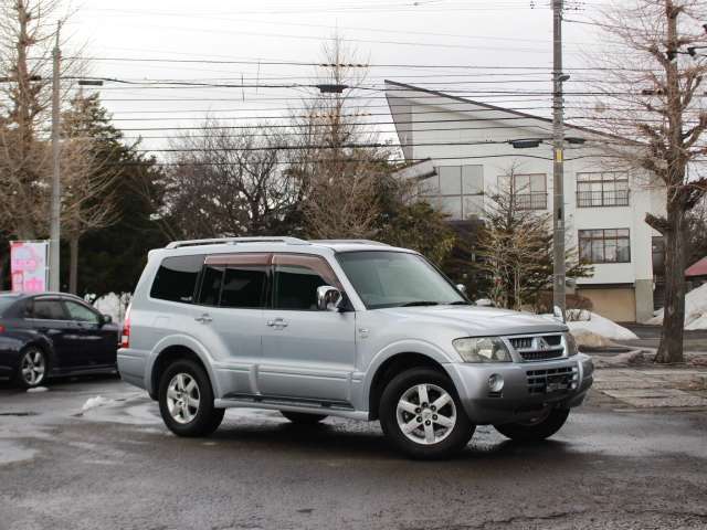 Mitsubishi Pajero 3