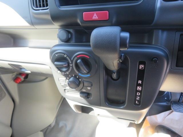Suzuki Every 11