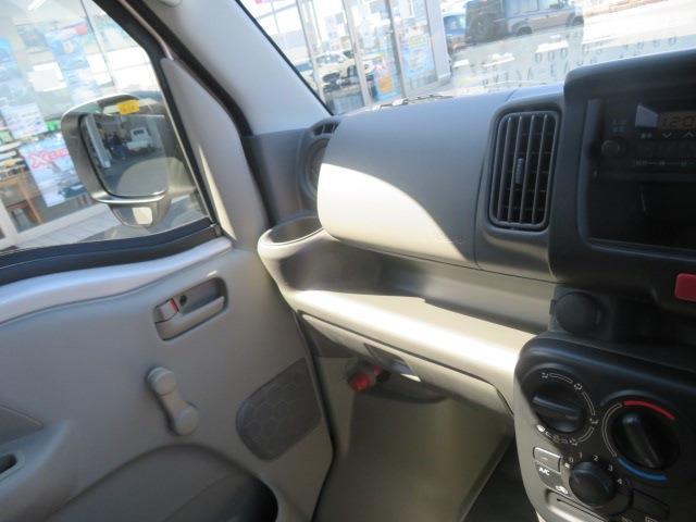 Suzuki Every 12