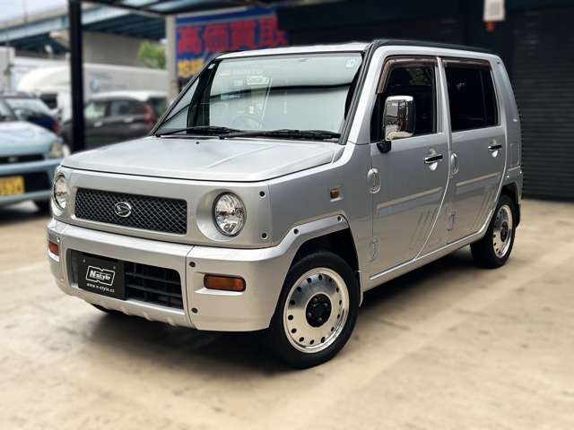 Daihatsu ネイキッド 5