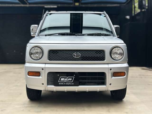 Daihatsu ネイキッド 6