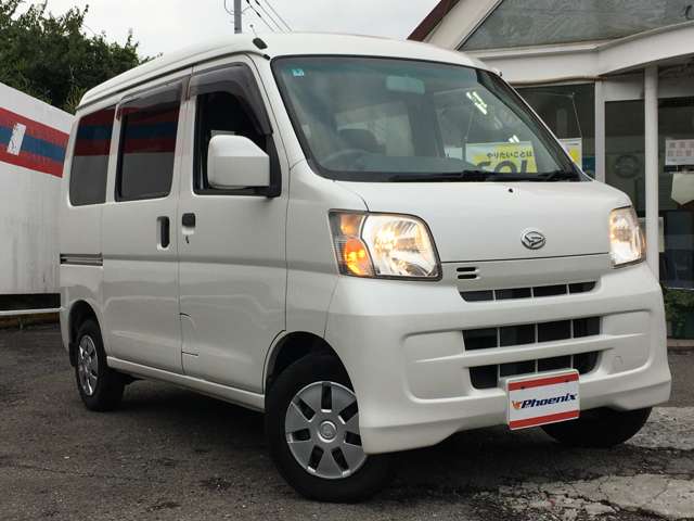 Daihatsu Hijet Cargo 6