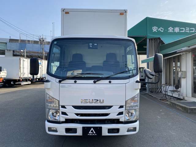 Isuzu Elf 2