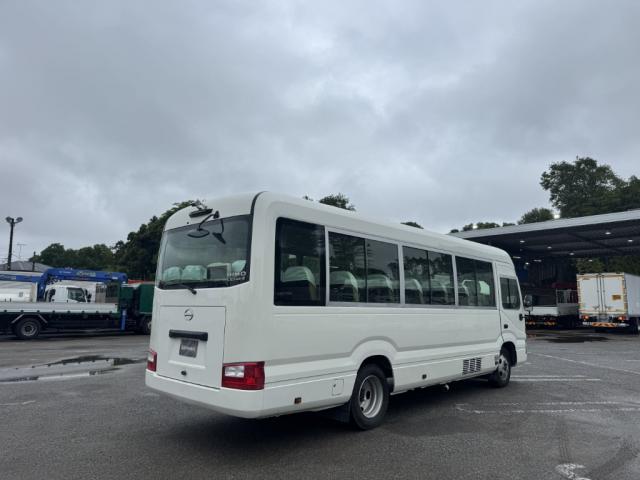 Hino Liesse II 4
