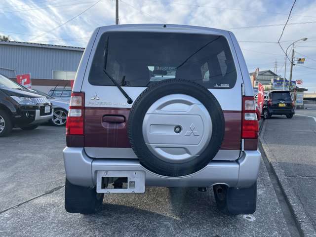 Mitsubishi Pajero Mini 7