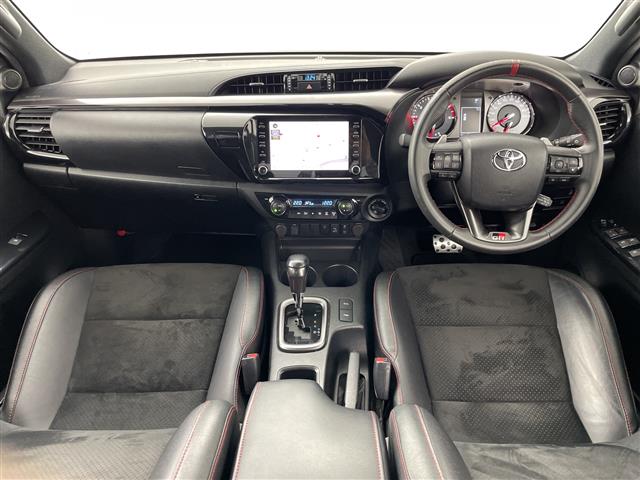 Toyota Hilux 4