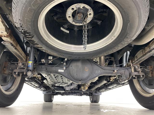 Toyota Hilux 9