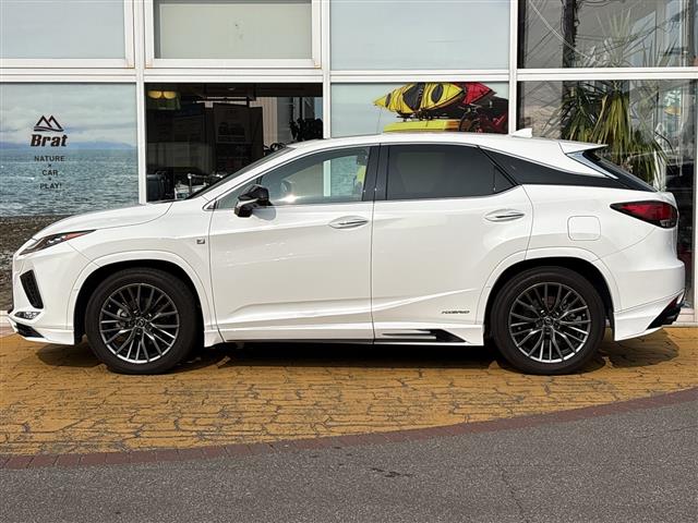 Lexus RX 7