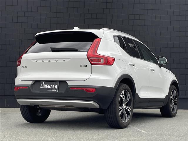 Volvo XC40 8