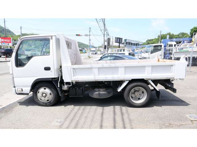 Isuzu Elf 10