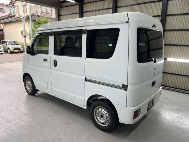 Suzuki Every 11