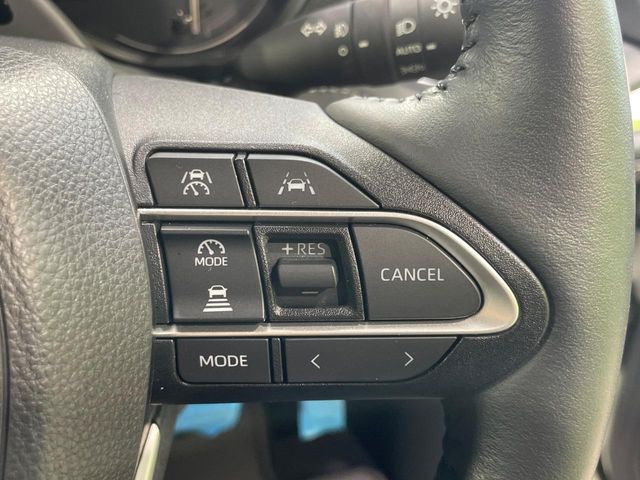 Toyota Noah 6