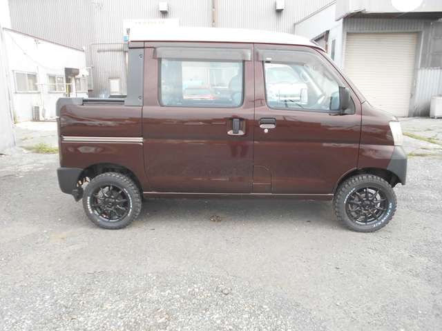 Daihatsu Hijet Deck Van 4