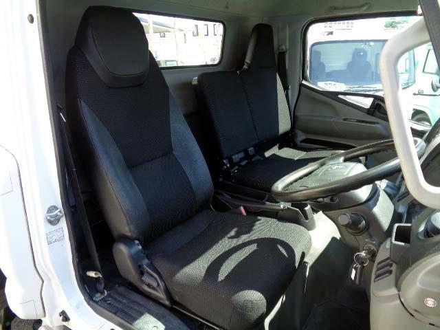 Mitsubishi Fuso Canter 5