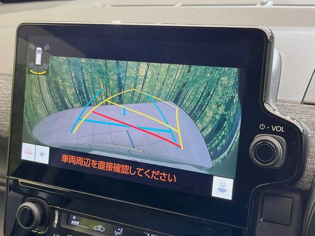Toyota Sienta 4